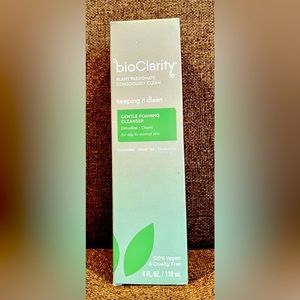 Bioclarity vegan foaming face wash
